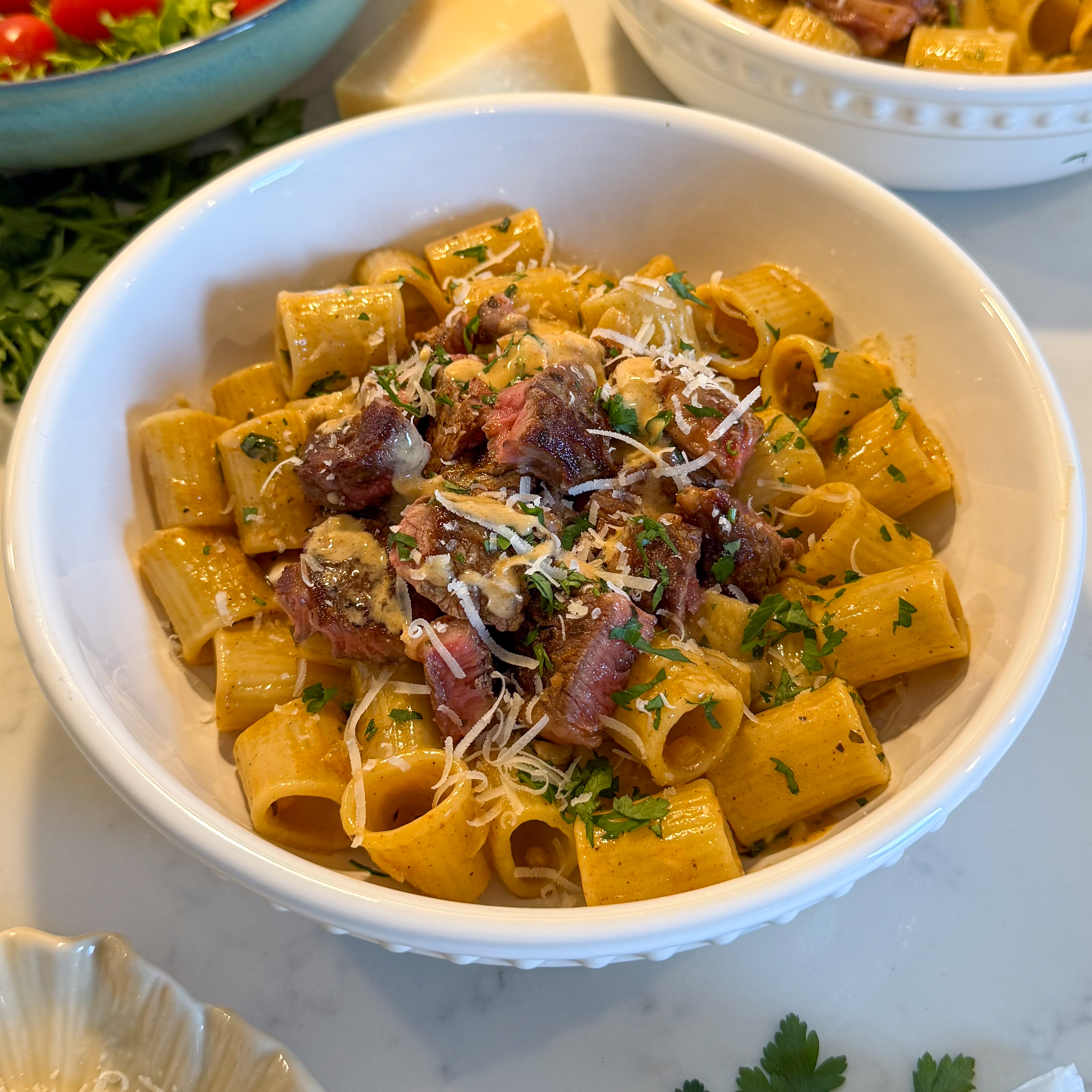 Garlic Parmesan Steak Pasta